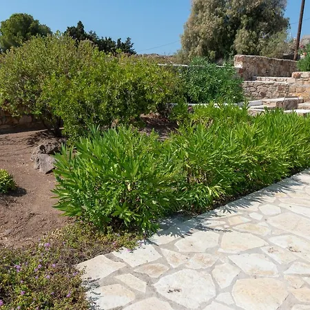 Patmos Apartamento *